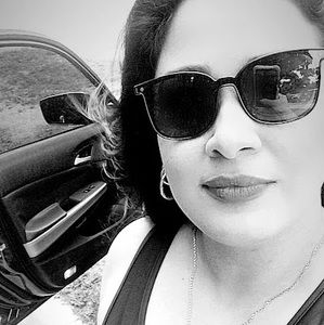 Meet your Posher, Anabel